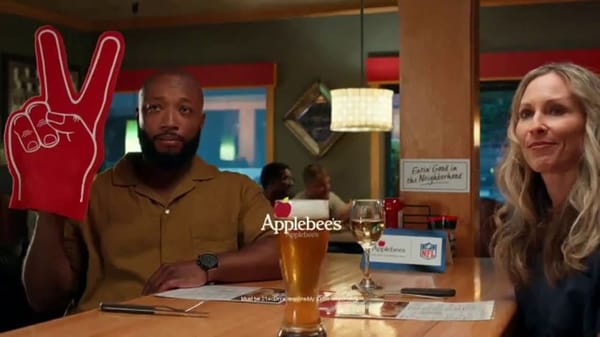 Top 5 Ways Applebee's Scored Big with its NFL Kick-Off Campaign
